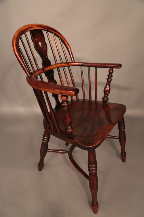 Yew Wood Windsor Low Back Rockley Maker