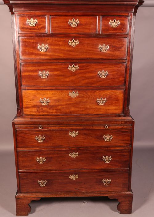 Georgian Mahogany Chest on Chest