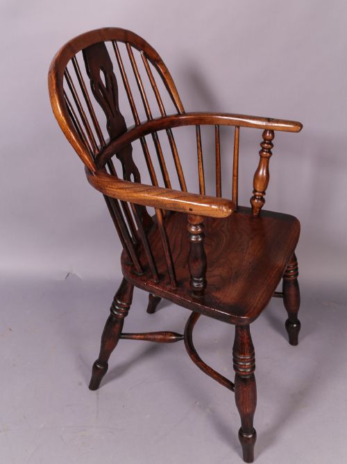 Ash and Elm Low Windsor Chair Rockley Maker