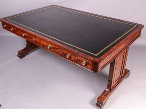 Stunning Georgian Mahogany Library Table 6 Drawer