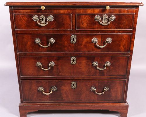 18th Century Walnut Chest of Drawers with Brushing Slide ,2ft 6 Inches