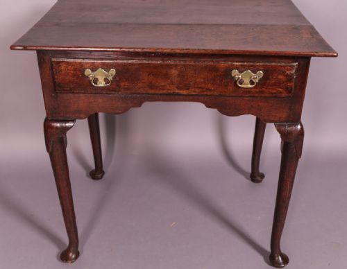 18th Century Oak Side Table Quality