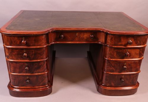 Large Victorian Mahogany Desk Shaped Front
