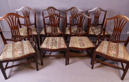 A Set of 8 Georgian Mahogany Dining Chairs