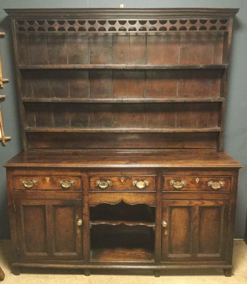 Georgian Oak Dresser