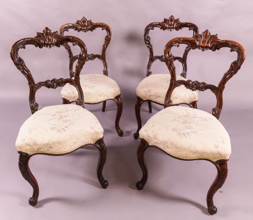 Very Good Set of 4 Early Victorian Rosewood Dining Chairs