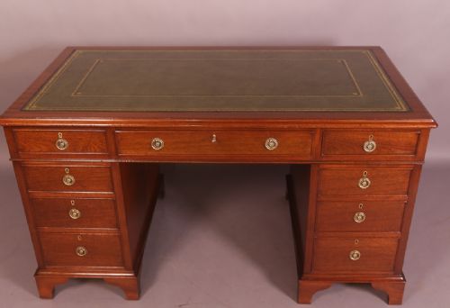Victorian Mahogany Pedestal Desk