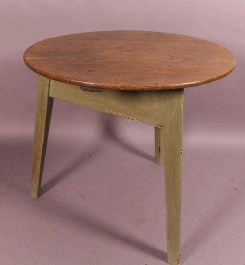 Pine 18th Century Cricket Table