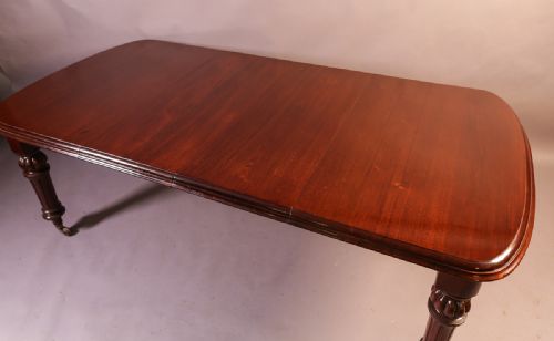 Victorian 2 Leaf Extending Dining Thable Seats 8