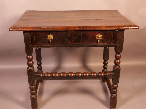 17th Century Side Table in Oak Fantastic Colour