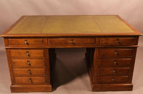 Late Victorian Oak Partners Desk
