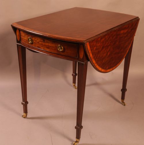 Georgian Mahogany Pembroke Table Superb