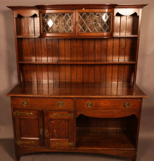 Arts and Crafts Dresser in Oak