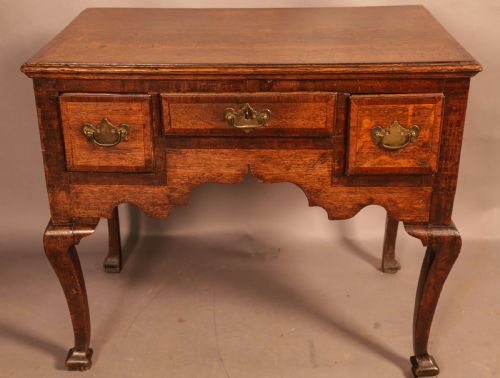 18 Th Century Oak Low Boy Very Original