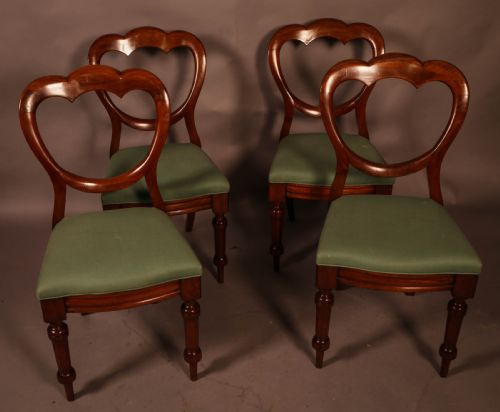 A Set of 4 Victorian Mahogany Balloon Back Dining Chairs