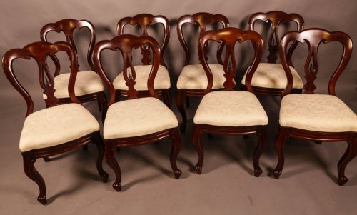 a set of 8 victorian spear point balloon back dining chairs - CATEGORY: ANTIQUE CHAIRS - DATED VICTORIAN