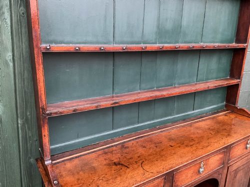 A GEORGIAN OAK DRESSER - ADDITIONAL PHOTO 2