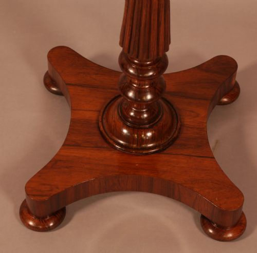 A GOOD WILIAM IV OCCAISIONAL TABLE IN ROSEWOOD - ADDITIONAL PHOTO 3
