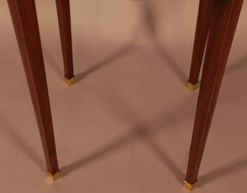 A QUALITY OCCAISIONAL TABLE MAHOGANY WITH INLAY - ADDITIONAL PHOTO 5
