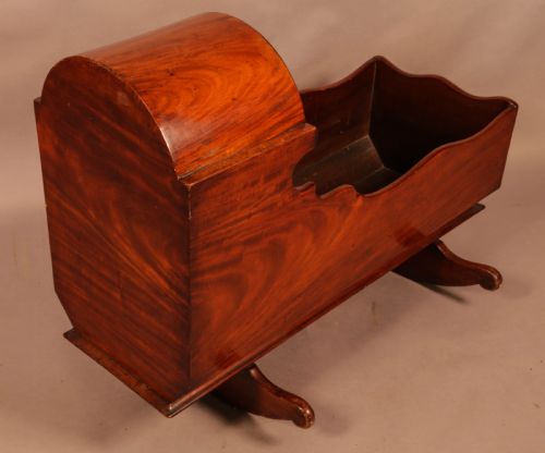 A CHILDS MAHOGANY CRIB C 1870 - ADDITIONAL PHOTO 4