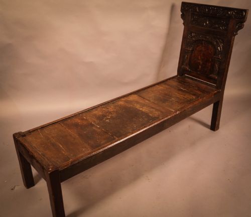 a rare 17th century day bed - CATEGORY: ANTIQUE BEDS - DATED 17TH CENTURY