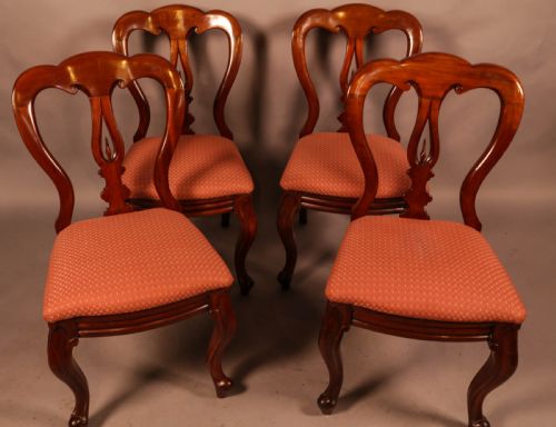 A GOOD SET OF 12 VICTORIAN MAHOGANY SPEAR POINT BALLOON BACK DINING CHAIRS - ADDITIONAL PHOTO 5