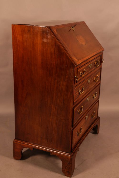 A TINY GEORGIAN INLAID MAHOGANY BEUREAU - ADDITIONAL PHOTO 1