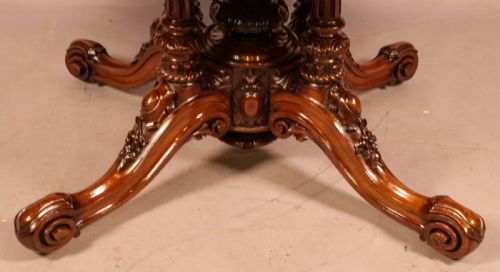 A SUPER QUALTY VICTORIAN BREAKFAST TABLE IN BURR WALNUT - ADDITIONAL PHOTO 5