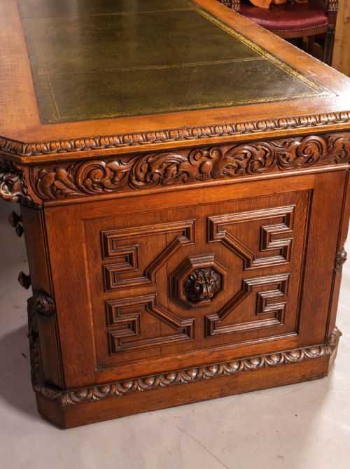 A GOOD QUALITY PARTNERS DESK IN OAK - ADDITIONAL PHOTO 11
