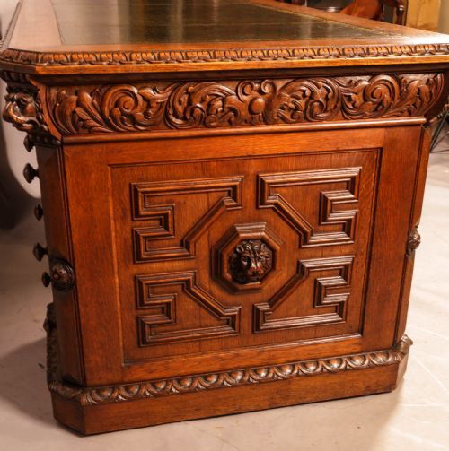 A GOOD QUALITY PARTNERS DESK IN OAK - ADDITIONAL PHOTO 12