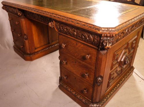 A GOOD QUALITY PARTNERS DESK IN OAK - ADDITIONAL PHOTO 14