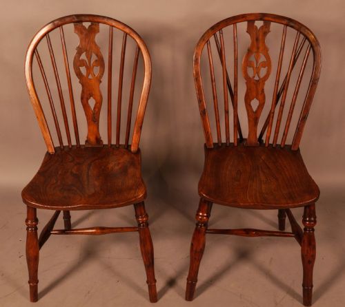 a near pair of yew wood kitchen windsor chairs - CATEGORY: ANTIQUE CHAIRS - DATED 19TH CENTURY