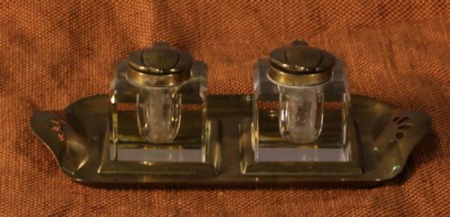 AN ART NEUVAUX BRASS AND GLASS INK WELL - ADDITIONAL PHOTO 1