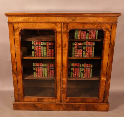 A VICTORIAN BURR WALNUT BOOKCASE - ADDITIONAL PHOTO 3