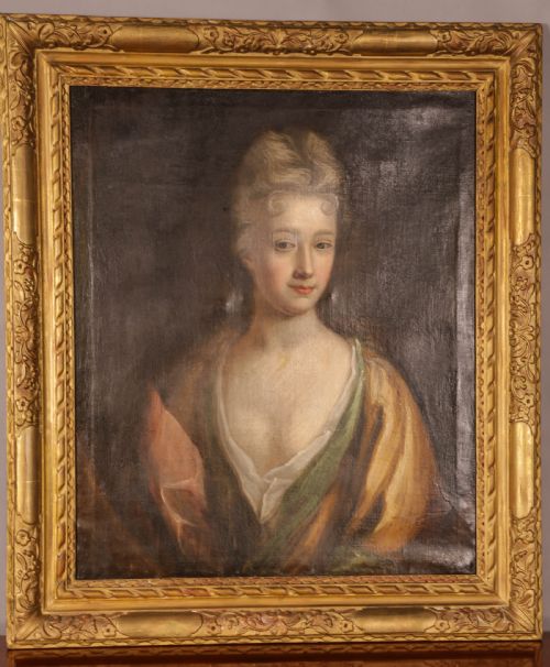 an 18th century oil on canvas lady - CATEGORY: ANTIQUE ART - DATED 18TH CENTURY