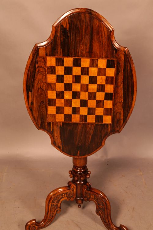 an occasional chess board table victorian - CATEGORY: ANTIQUE TABLES - DATED 19TH CENTURY