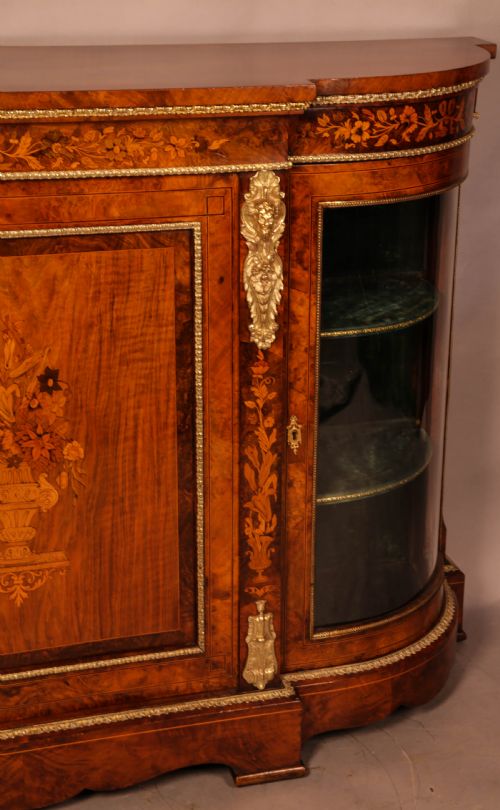 A GOOD VICTORIAN BURR WALNUT CREDENZA INLAID - ADDITIONAL PHOTO 3