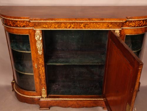 A GOOD VICTORIAN BURR WALNUT CREDENZA INLAID - ADDITIONAL PHOTO 5