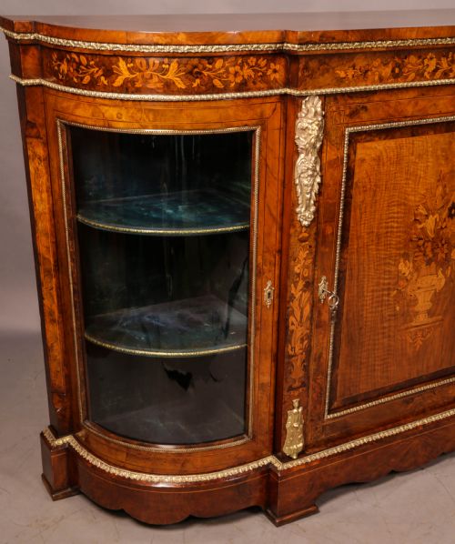 A GOOD VICTORIAN BURR WALNUT CREDENZA INLAID - ADDITIONAL PHOTO 7
