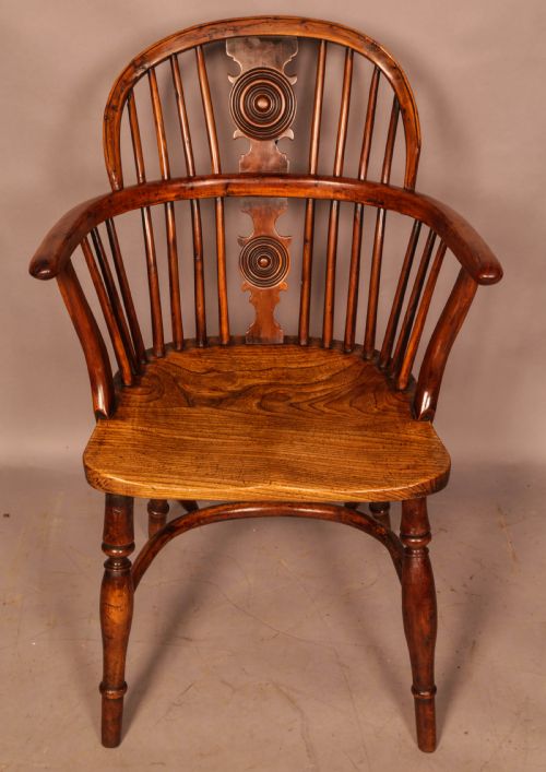 A VERY RARE WILLIAM WHEATLAND YEW WINDSOR CHAIR - ADDITIONAL PHOTO 1