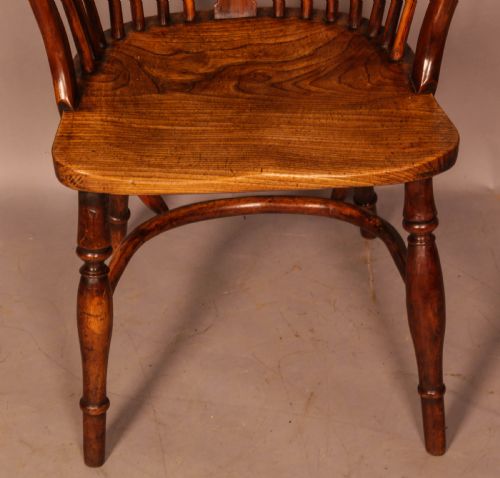 A VERY RARE WILLIAM WHEATLAND YEW WINDSOR CHAIR - ADDITIONAL PHOTO 3