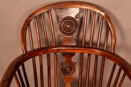 A VERY RARE WILLIAM WHEATLAND YEW WINDSOR CHAIR - ADDITIONAL PHOTO 8