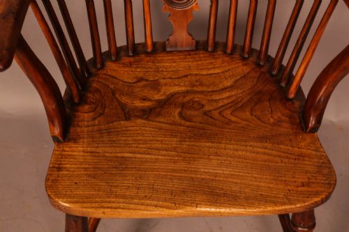 A VERY RARE WILLIAM WHEATLAND YEW WINDSOR CHAIR - ADDITIONAL PHOTO 10