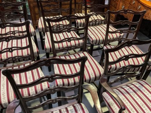 A SET OF 12 RIBBON BACK DINING CHAIRS MAHOGANY - ADDITIONAL PHOTO 5