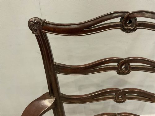 A SET OF 12 RIBBON BACK DINING CHAIRS MAHOGANY - ADDITIONAL PHOTO 9