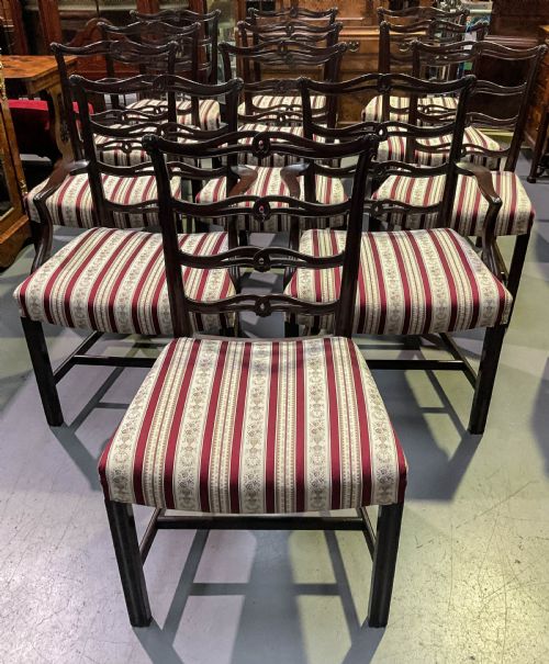 A SET OF 12 RIBBON BACK DINING CHAIRS MAHOGANY - ADDITIONAL PHOTO 13
