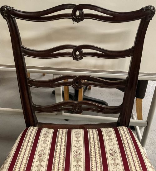 A SET OF 12 RIBBON BACK DINING CHAIRS MAHOGANY - ADDITIONAL PHOTO 18
