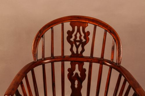 A YEW WOOD WINDSOR CHAIR C 1840 - ADDITIONAL PHOTO 5