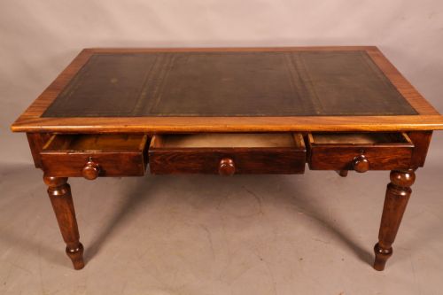 A VICTORIAN LIBRARY TABLE IN MAHOGANY AND PINE - ADDITIONAL PHOTO 1