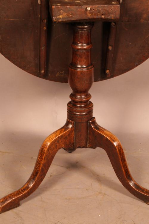 A SMALL GEORGIAN OAK TRIPOD SUPPER TABLE - ADDITIONAL PHOTO 5